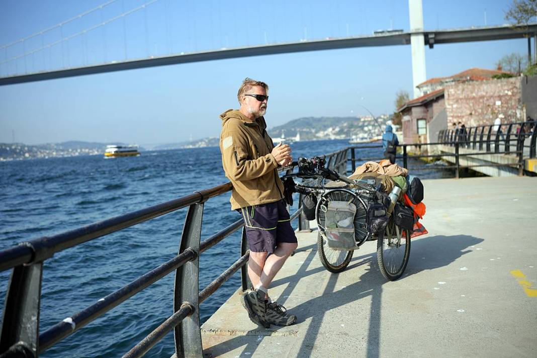 Ünlü gezginden itiraf: Türkiye'de seyahat etmek zor! Dünyayı 26 yıldır yürüyerek dolaşan kâşif şaşkına döndü 3